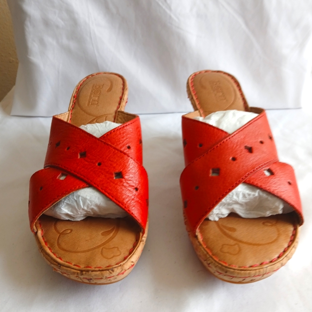 Born Handcrafted Women's Comfort Platform Wedge Sandals